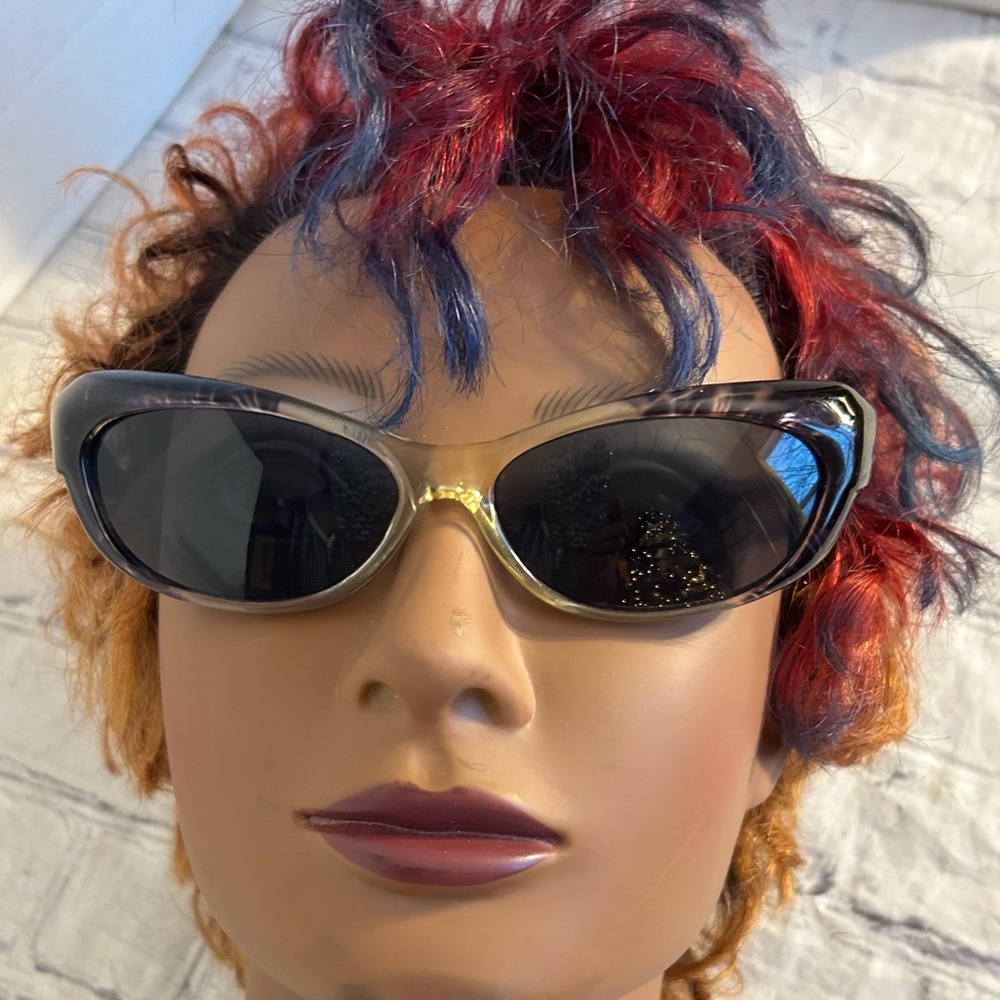 METROPOLITAN 30462 MARBLE PATTERN SLEEK STYLE FRAME SUNGLASSES